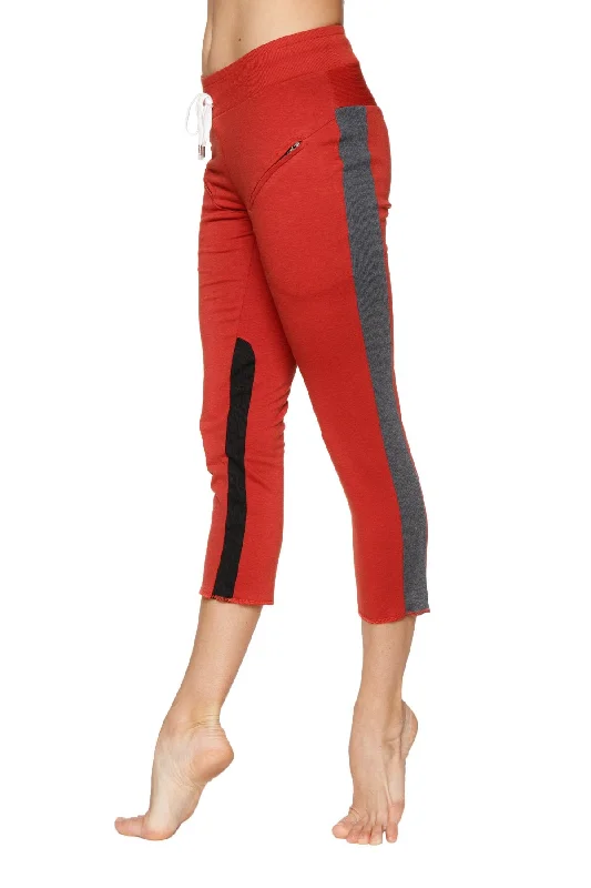 Women's 4/5 Length Zipper Pocket Capri Yoga Pant (Cinnabar w/Charcoal & Black)