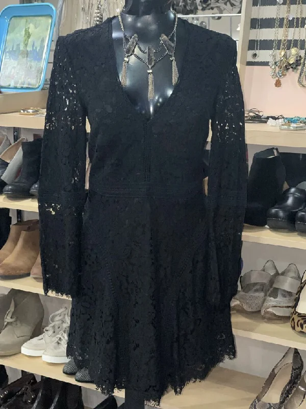 Bardot Lace overlay Dress 6/S