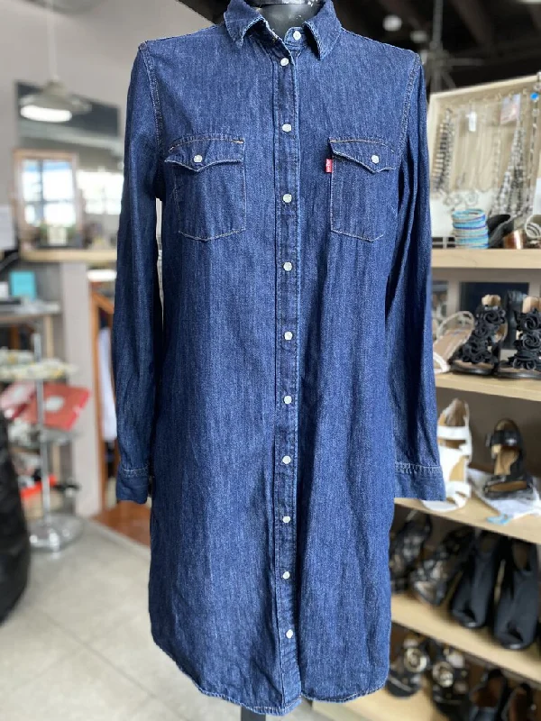 Levis Dress M